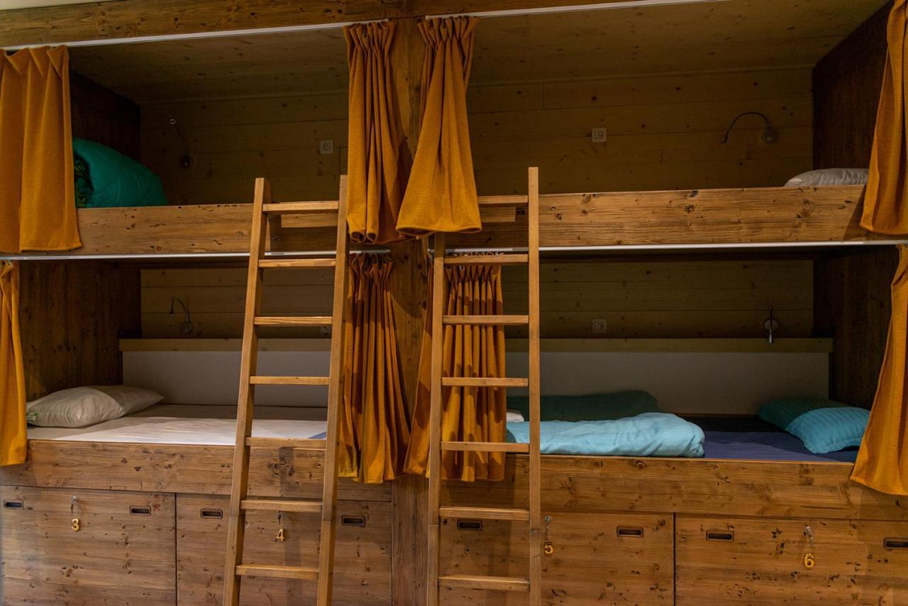 Sanskriti Hotel Scionzier Екстериор снимка