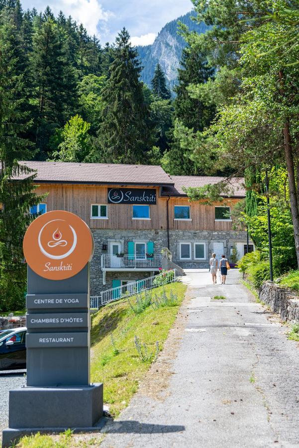 Sanskriti Hotel Scionzier Екстериор снимка