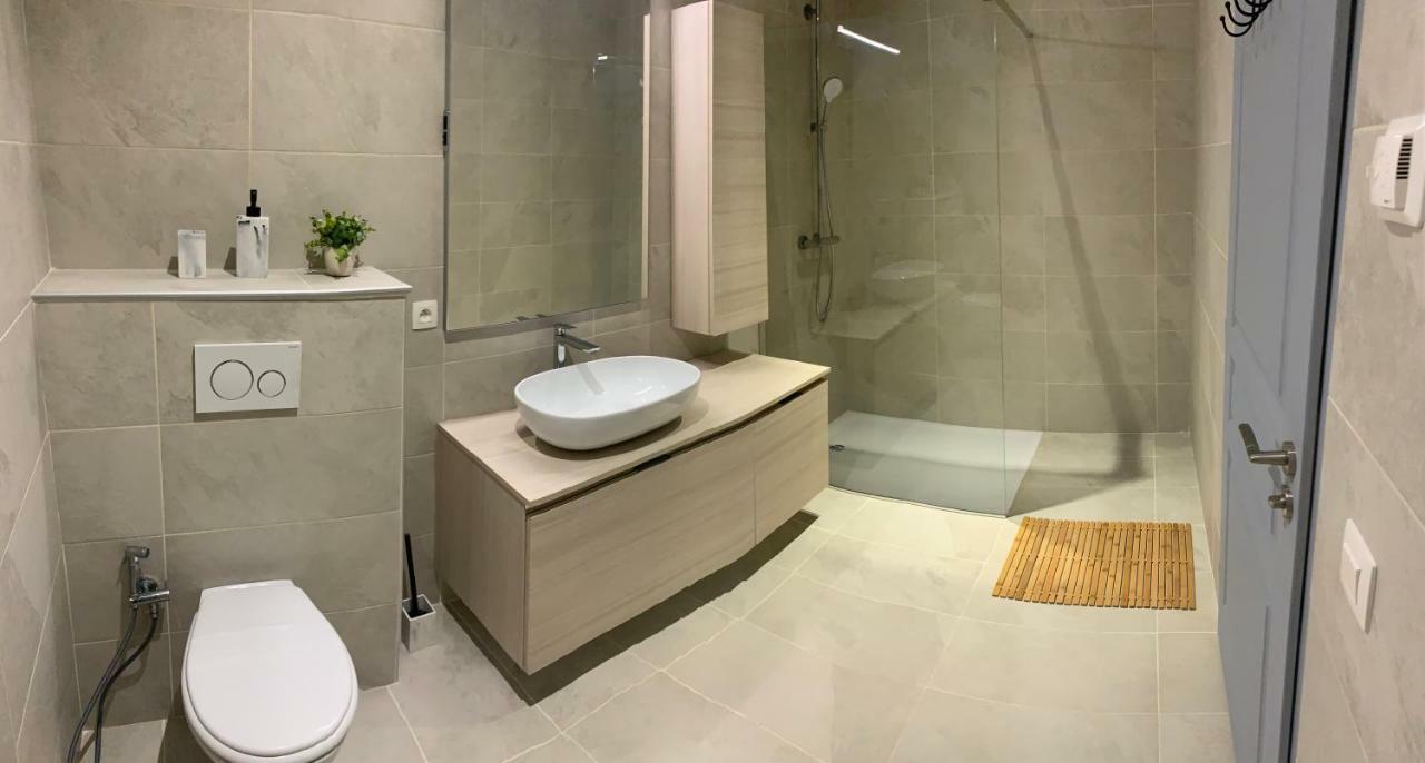 Sanskriti Hotel Scionzier Екстериор снимка