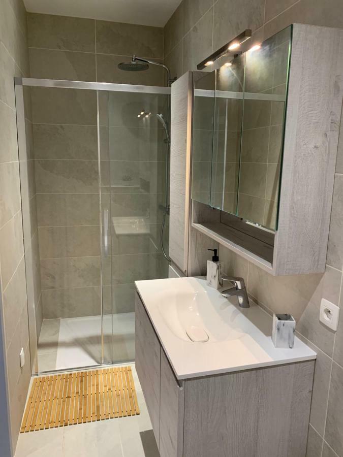 Sanskriti Hotel Scionzier Екстериор снимка
